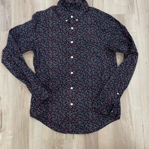 Abercrombie & Fitch poplin button down, men's size medium slim, in navy floral